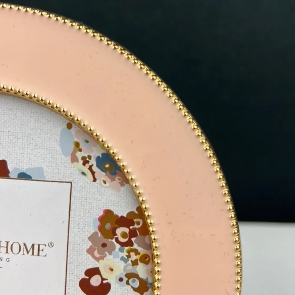 Sheffield Home - ‘Pink Circle’ picture frame. 4” x 4”. NWT.